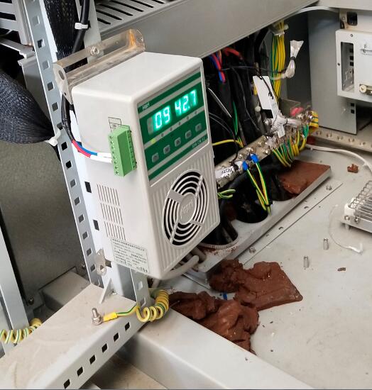 開關(guān)柜除濕機的除濕原理是什么？