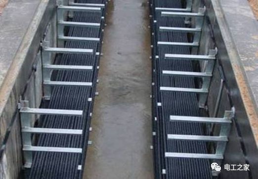 一條完成開關(guān)柜安裝，電纜橋架施工，電纜敷設(shè)及布線施工，照明配電箱施工