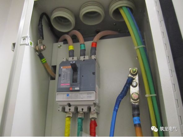 《建筑電氣工程施工質(zhì)量驗收規(guī)范》GB50303-2015 配電箱(機柜)安裝詳細說明！