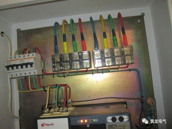 《建筑電氣工程施工質(zhì)量驗收規(guī)范》GB50303-2015 配電箱(機柜)安裝詳細說明！