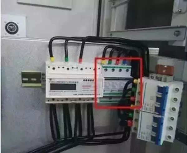 配電箱內(nèi)部結(jié)構(gòu)詳細(xì)分析，誰看誰懂，學(xué)不求人！