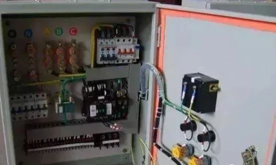 標(biāo)準(zhǔn)化解釋！配電箱設(shè)計(jì)和布線