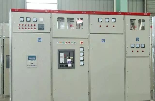 配電箱標(biāo)準(zhǔn)、接線方法、安裝方法和分類等。被詳細(xì)描述并且一次清楚。